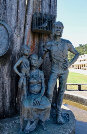 Queenstown - Bronze sculptures depicting 21 facets of the evolution of the Mt Lyell Mines (Tas)